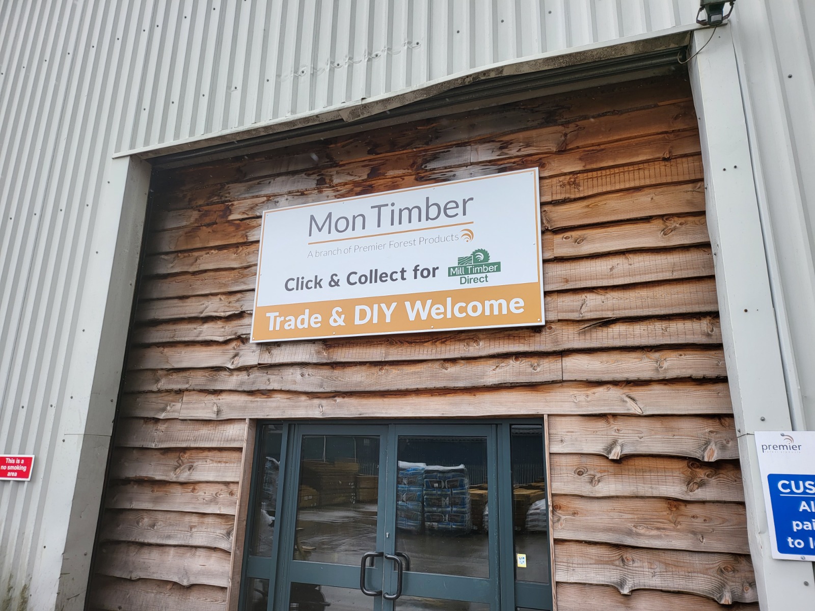 Welcome to Mon Timber Crumlin & Mill Timber Direct Click & Collect